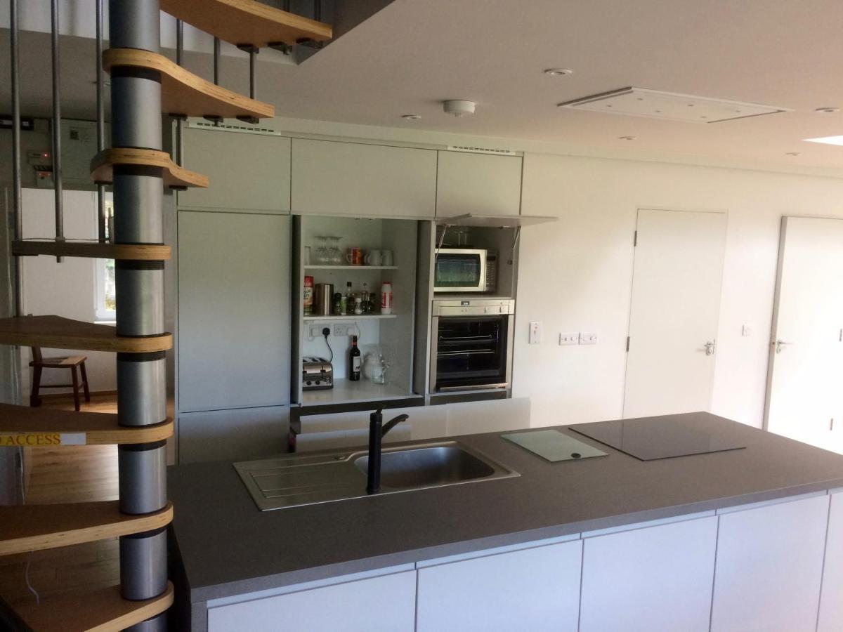 Spacious Contemporary Chalet Type Apartment. Galway Exterior foto